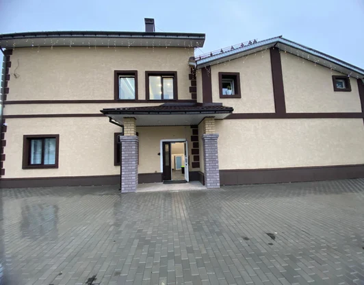 Гостевой дом Уют
г. Ковров, ул. Генералова, 48
+7 (903)833-76-35,
+7 (904)260-66-32